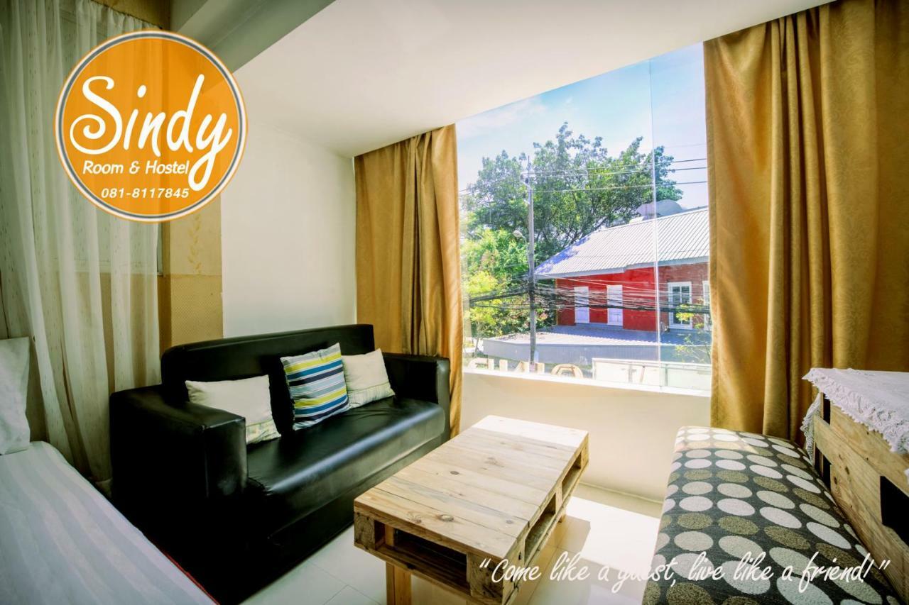 Sindy'S Hostel Pattaya Exterior foto
